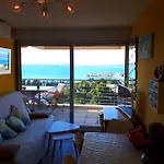 T2 Terrasse Vue Panoramique, Piscine, Parking, Wifi, 2 Tv Connectees, Netflix, Clim, Ascenseur, Barbecue * Sète