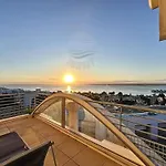 T2 Terrasse Vue Panoramique, Piscine, Parking, Wifi, 2 Tv Connectees, Netflix, Clim, Ascenseur, Barbecue * Sète