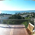 T2 Terrasse Vue Panoramique, Piscine, Parking, Wifi, 2 Tv Connectees, Netflix, Clim, Ascenseur, Barbecue