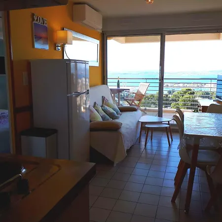 Apartmán T2 Terrasse Vue Panoramique, Piscine, Parking, Wifi, 2 Tv Connectees, Netflix, Clim, Ascenseur, Barbecue Sète