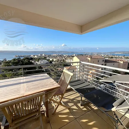 T2 Terrasse Vue Panoramique, Piscine, Parking, Wifi, 2 Tv Connectees, Netflix, Clim, Ascenseur, Barbecue