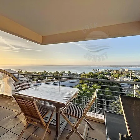 Apartmán T2 Terrasse Vue Panoramique, Piscine, Parking, Wifi, 2 Tv Connectees, Netflix, Clim, Ascenseur, Barbecue Sète