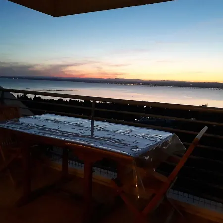 Apartamento T2 Terrasse Vue Panoramique, Piscine, Parking, Wifi, 2 Tv Connectees, Netflix, Clim, Ascenseur, Barbecue *